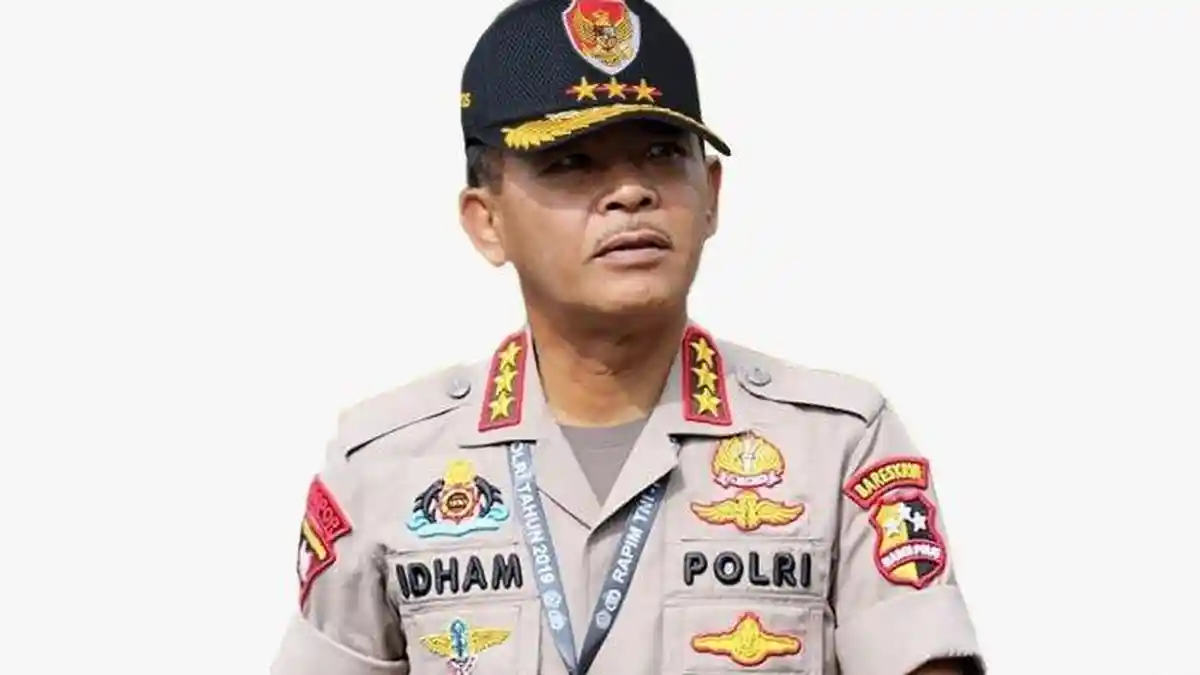 Bukan Karena Perut Buncit, Ini Penjelasan Idham Azis soal Baju Polisi Tak Dimasukan ke Dalam Celana