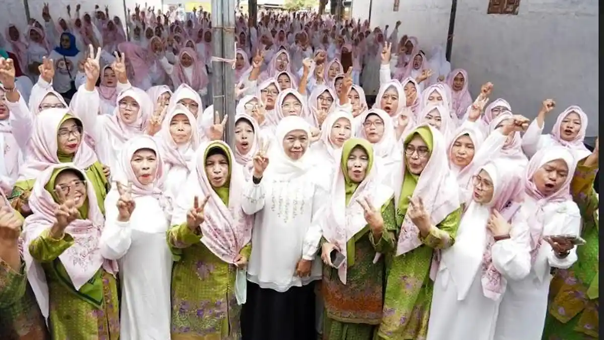 IGTK RA Muslimat NU Gresik Ingin Khofifah-Emil Lanjut Pimpin Jatim Dua Periode