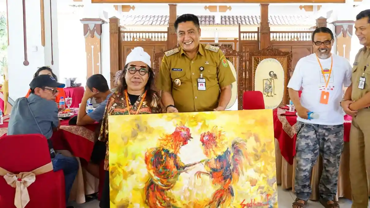 Seniman BIAF dari 9 Negara Kunjungi Bupati Magelang