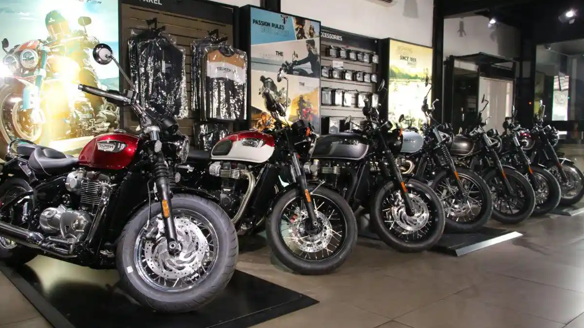 Triumph Motor Rilis 7 Varian Baru Bonneville Edisi 2021