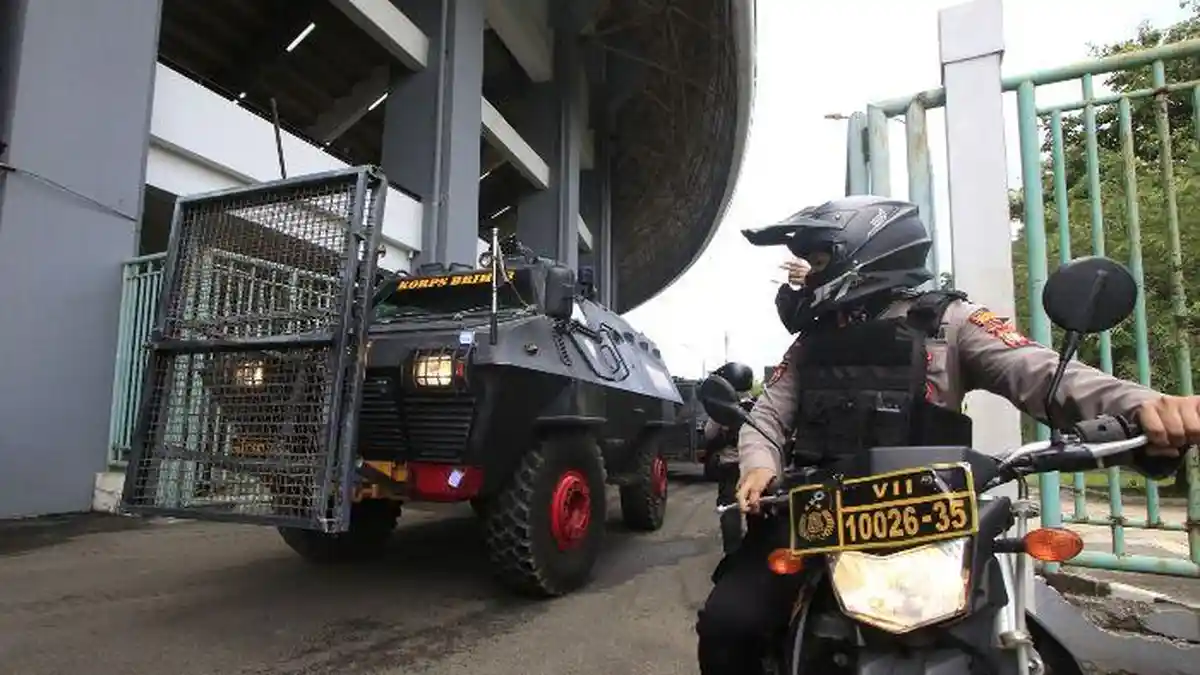 Polisi Tangkap 2 Oknum Jakmania Pelaku Vandalisme Pada Bus yang Membawa Tim Persib