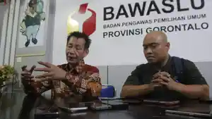 SIDANG-TSM-GORUT-Kuasa-Hukum-pasangan-calon-nomor-urut-1.jpg