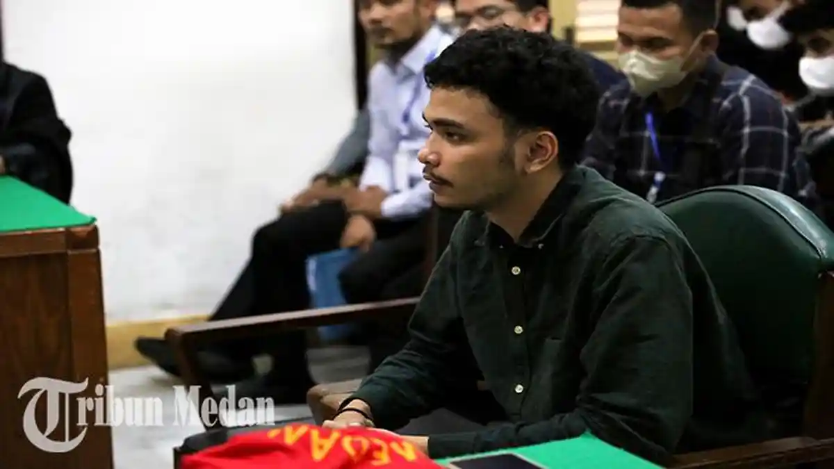 Berita Foto: Jadi Saksi di Persidangan, Ibu Ken Admiral Sebut Tak Dendam dengan Anak AKBP Achiruddin - 20072023_MEMBERI-KETERANGAN_ABDAN-SYAKURO-1.jpg