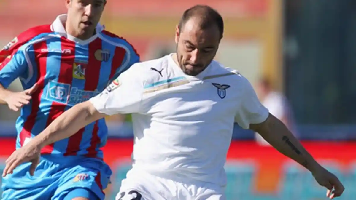 Cristian Brocchi Pelatih Primavera AC Milan Gantikan Inzaghi