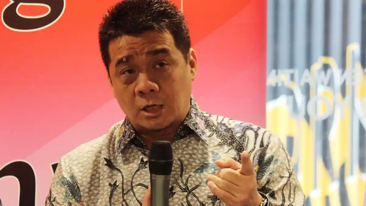 Komisi II DPR Bakal Tanyakan ke KPU soal WNA Masuk DPT