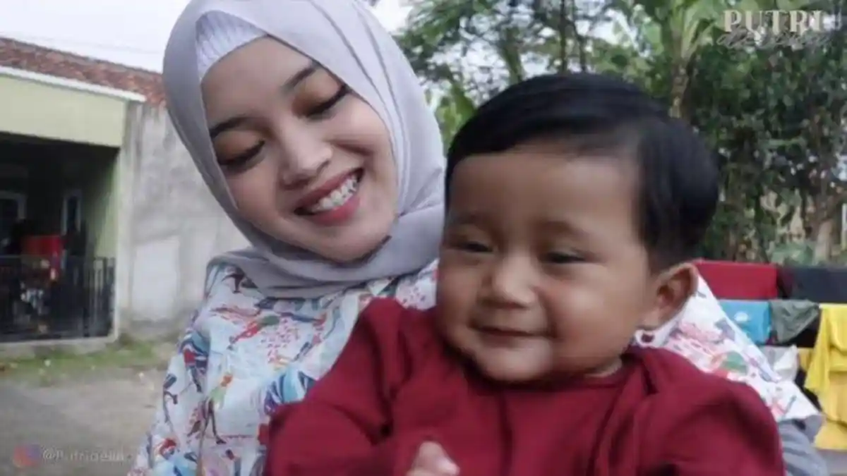 Menangis Digendong Putri Delina, Begini Kabar Anak Lina & Teddy, Bintang Sempat Dititipkan ke Bibi