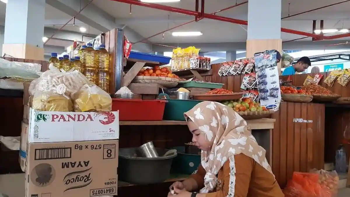 Wanita Ini Mundur dari Kantor Pilih Jualan di Pasar Sentral Gorontalo: Lebih Menguntungkan