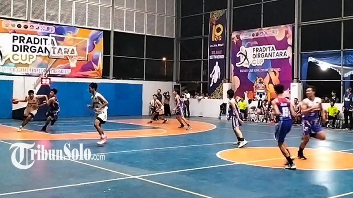 Tampil Trengginas, SMK Mikael Benamkan SMA Warga, Kampiun PraditaCup Basket 2023