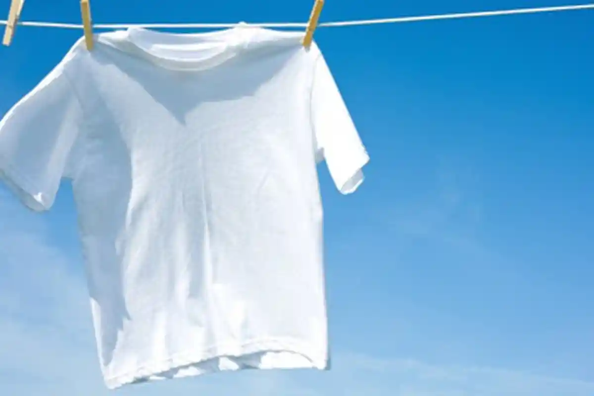 Dijamin Cepat Kering dan Bebas Bau, Berikut 10 Tips Menjemur Pakaian saat Musim Hujan!