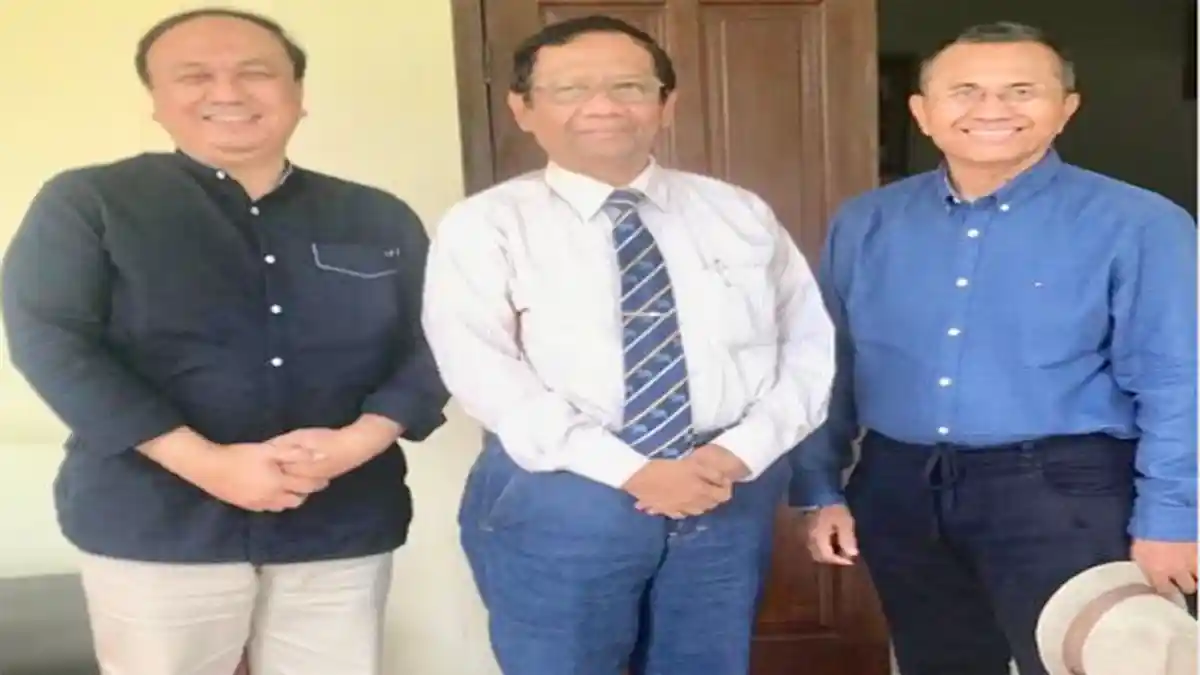 Mahfud MD Bertemu Dua Sahabatnya Dahlan Iskan dan Gus, Mahfud MD Sampaikan Hal Ini