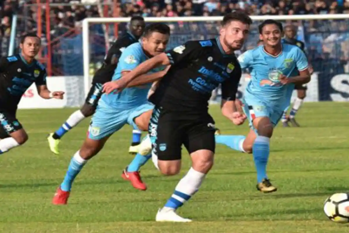 4 Mantan Pemain Persib Bandung Berdarah Argentina: 2 Pensiun, 1 Tanpa Klub dan 1 Gacor di Ekuador