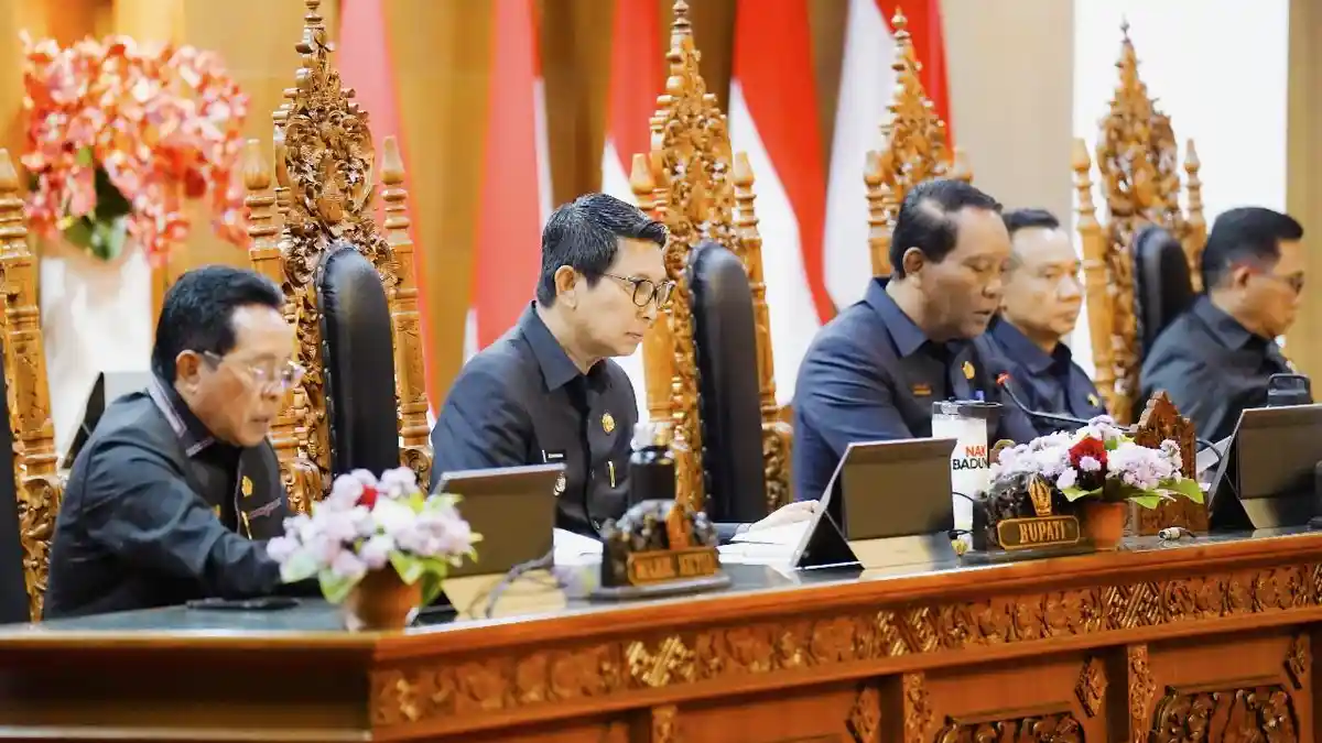 Pemkab Badung Bersama DPRD Sepakati Raperda APBD 2026