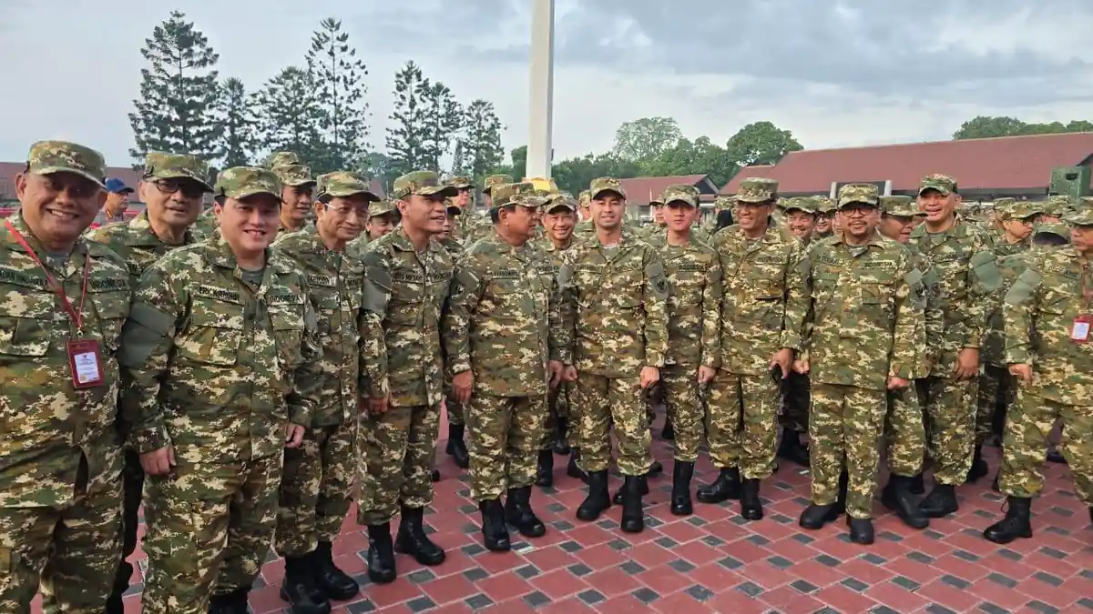 Reaksi Para Anggota Kabinet Merah Putih Prabowo-Gibran Ikut Akmil Magelang Jawa Tengah 