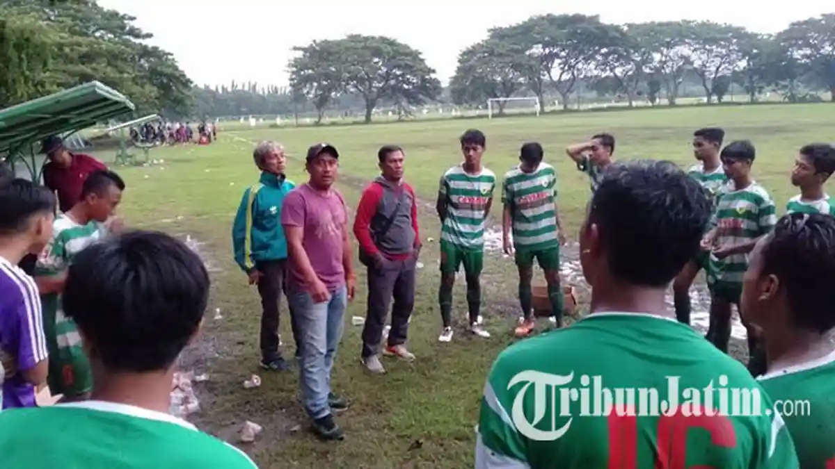 Taklukkan Untag Rosita dengan Skor 3-2, Sony Setiawan Puji Performa Apik Bintang Timur