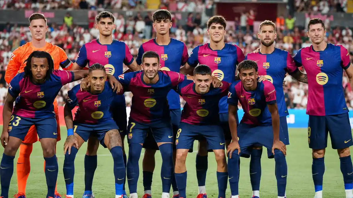 22 Pemain Diboyong Barcelona ke San Siro Hadapi Inter Milan di UCL: 2 Bek Andalan Flick Menghilang