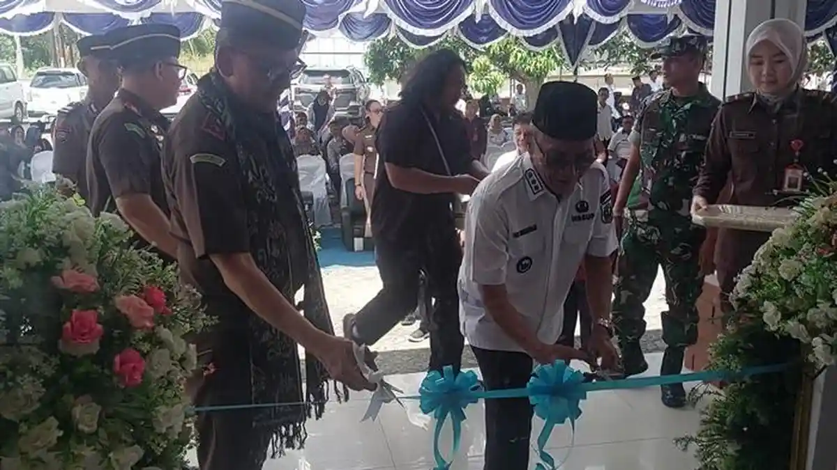 Kejari Bangka Barat Resmikan Rumah RJ dan Posko Kerja Sosial