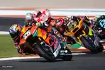 hasil-race-moto2-hari-ini-komplit-raul-fernandez-juara-di-gp-valencia-2021-dimas-ekky-crash.jpg