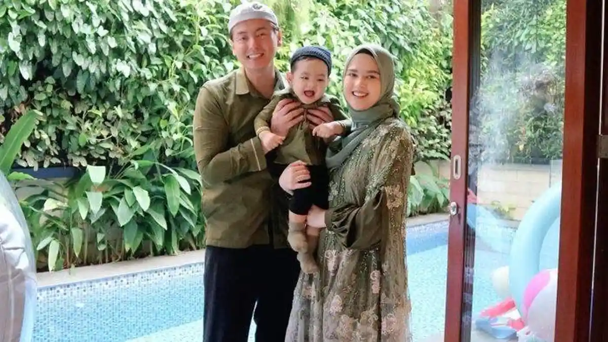 Roger Danuarta Tak Larang Cut Meyriska Bekerja Usai Melahirkan, Tak Ingin Sang Istri Stres di Rumah