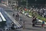 Umat Muslim Salat Idul Adha 1441 H di Masjid Agung Jateng