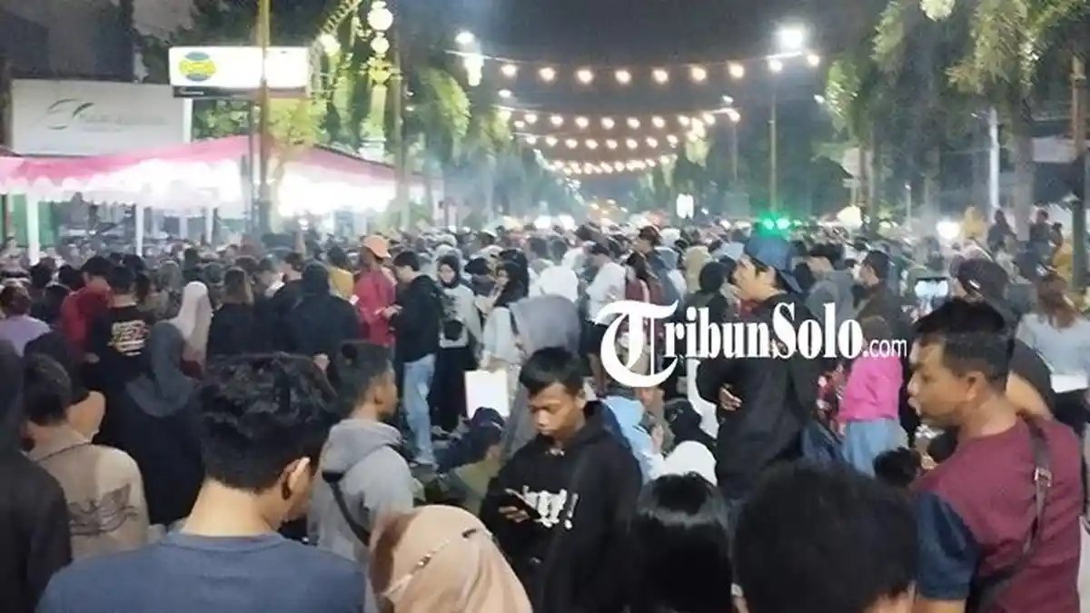 Car Free Night Perdana di Klaten Dibanjiri Pengunjung, Dibuka Bupati Sri Mulyani