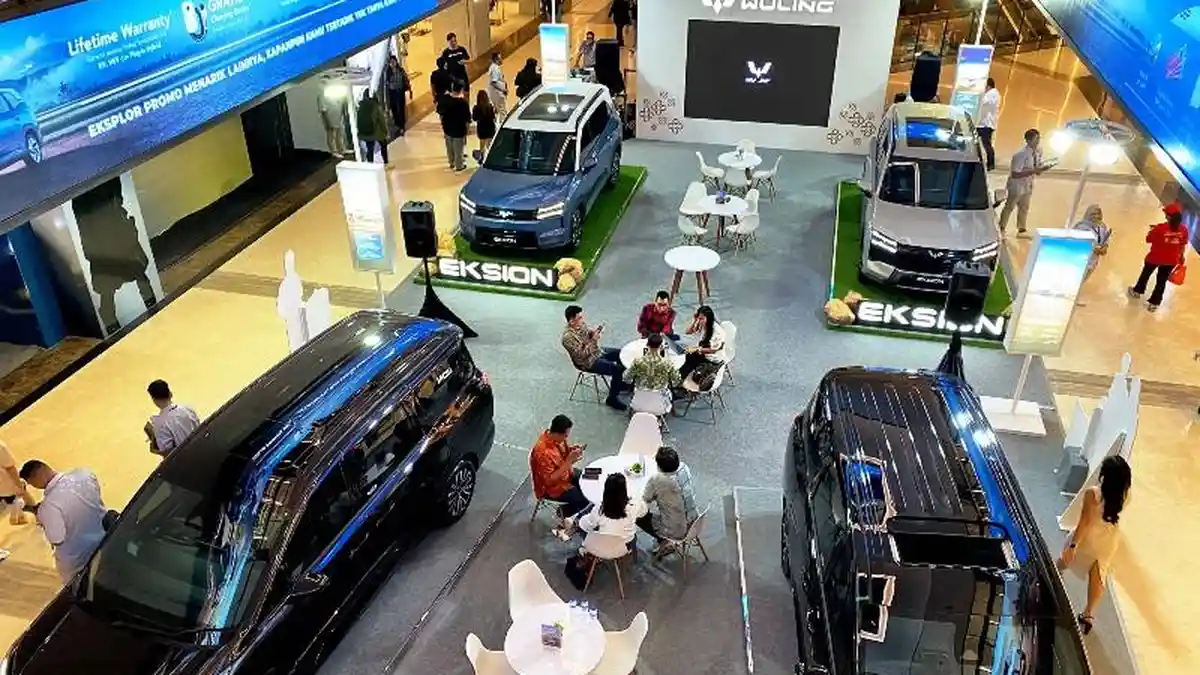 Wuling Eksion Hadir di Semarang: SUV Listrik 7-Seater, Jarak Tempuh Hingga 530 Km