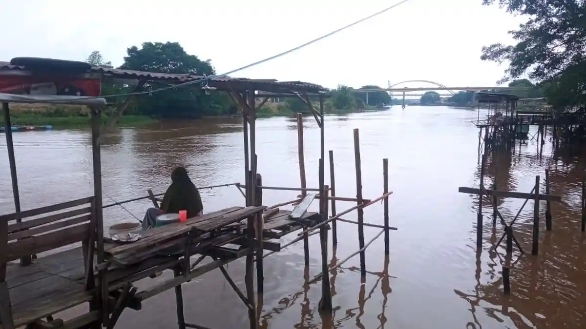 FOTO: Spot Mancing Asyik di Sungai Siak Pekanbaru - FOTO_Spot_Mancing_Asyik_di_Sungai_Siak_Pekanbaru_2.jpg