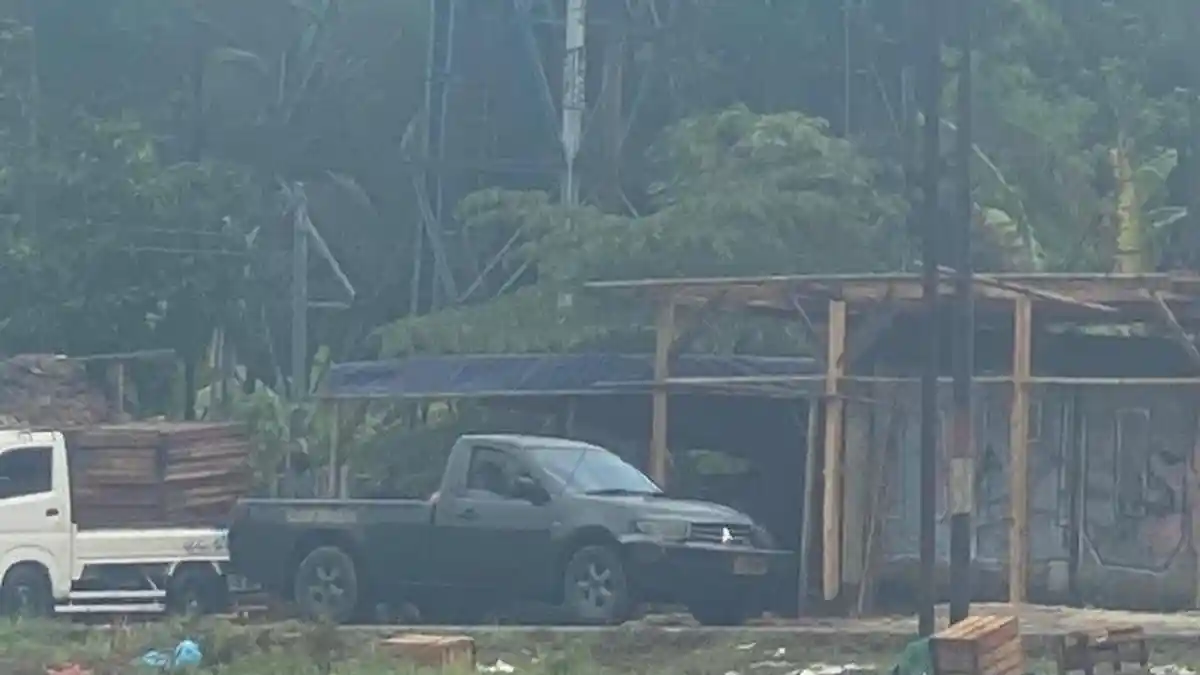 Mobil TNI Kawal Pengiriman Meja Diduga untuk Lapak Liar ke Pasar Semi, Ini Respon Disperindag