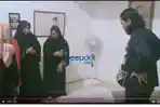 kecupan-terakhir-mayky-wongkar-untuk-ria-irawan.jpg