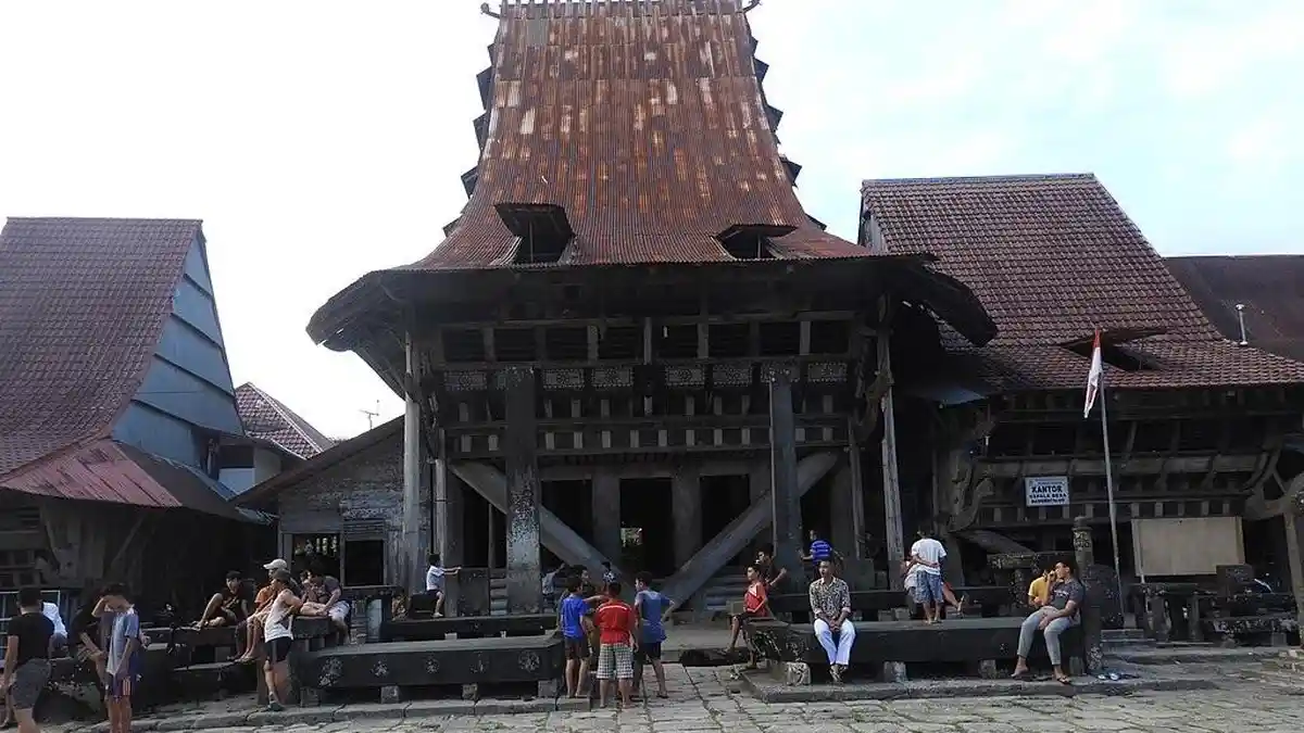 Profil Kabupaten Nias Selatan yang Memiliki 35 Kecamatan, 2 Kelurahan dan 459 Desa