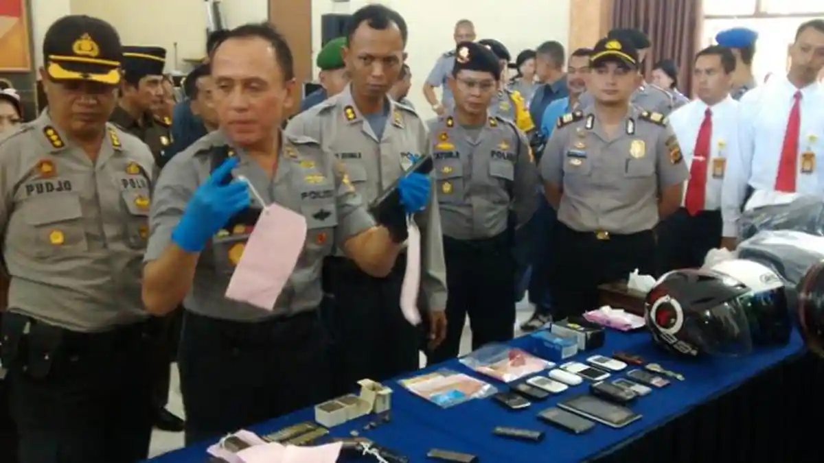 Tiga Penjual Emas Hasil Rampokan Ditangkap
