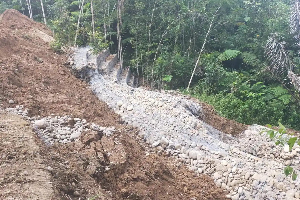 Belum Selesai Dibangun, Bronjong di Koto Rami Merangin Ambruk, Diduga Kurang Kuat