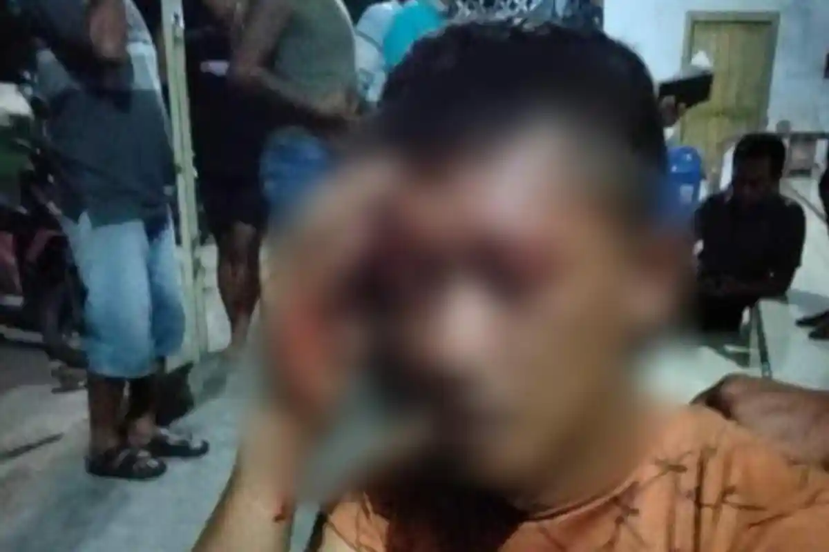 Pria di Jombang Babak Belur Dihajar Warga, Kepergok saat Mencuri Kotak Amal, Mencoba Kabur