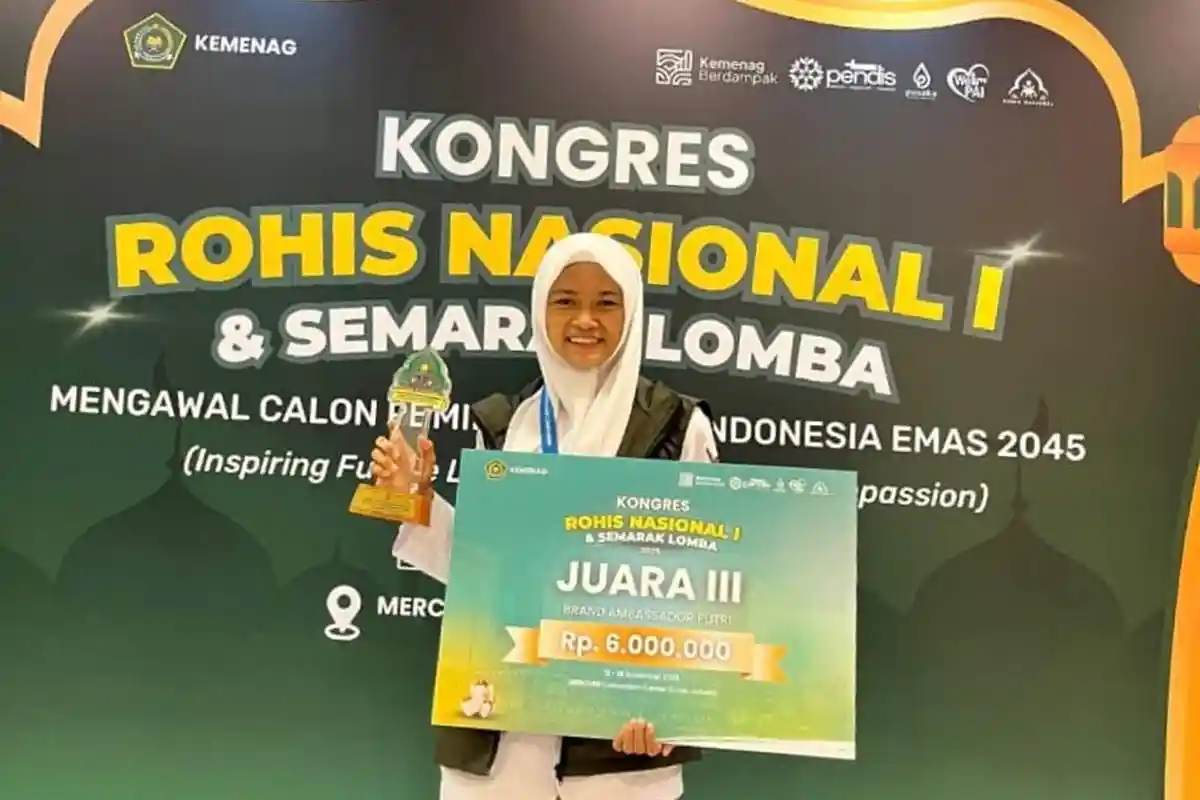 Siswi SMK-PP Negeri Saree Aceh Besar Juara Tiga Brand Ambasador Rohis Nasional 2025