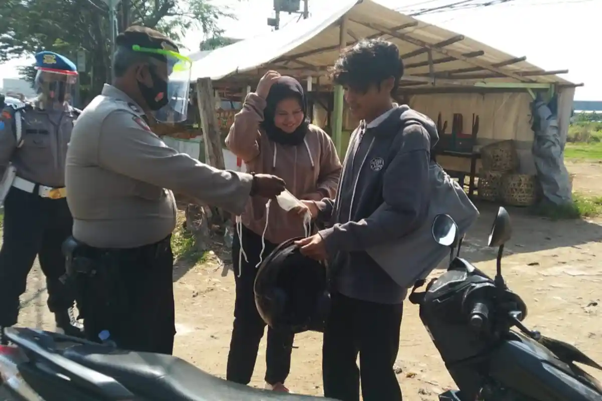 Puluhan Pengendara di Jatiuwung Kota Tangerang Kedapatan Tidak Menggunakan Masker
