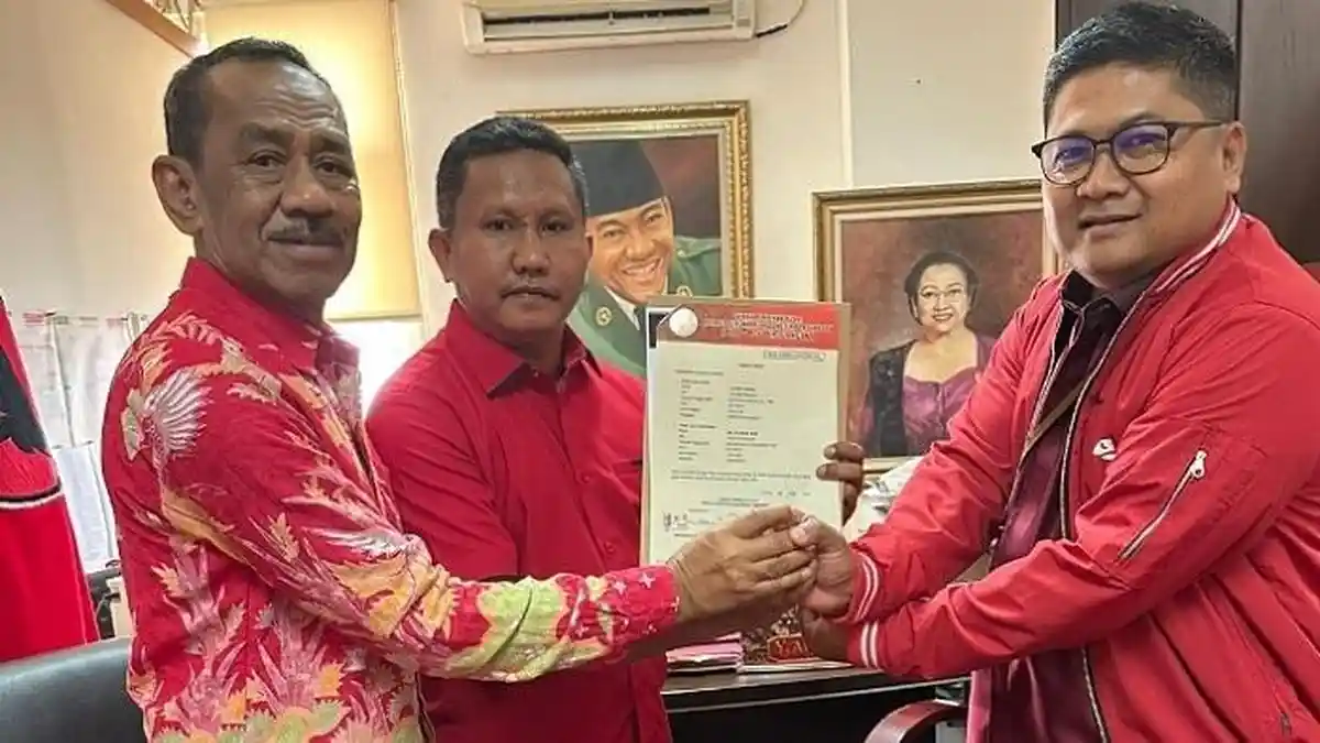 La Ode Darwin dan Ali Basa Penuhi Syarat Maju Pilkada Muna Barat 2024 Usai Kantongi B1KWK PDIP