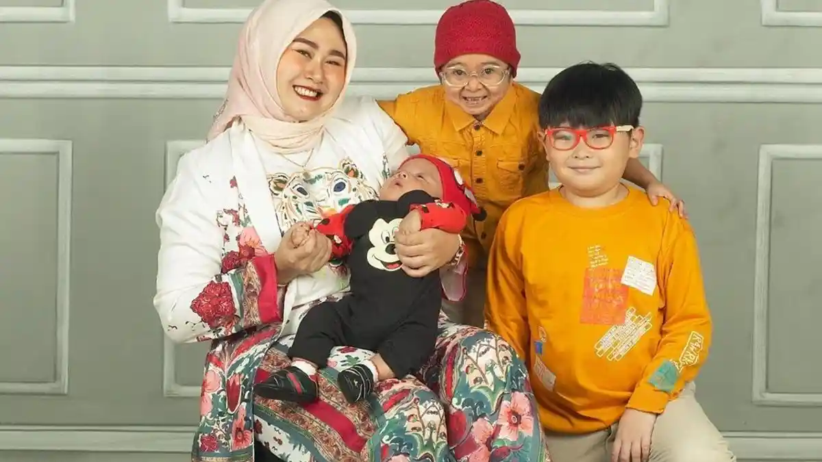 SOSOK dan Biodata Lengkap Daus Mini yang Mendadak Digugat Cerai Shelvie Hana, Sudah 4 Tahun Menikah