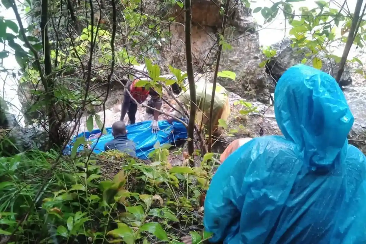 Lansia yang Terseret Arus Sungai Waemelo Manggarai Barat Ditemukan Tak Bernyawa