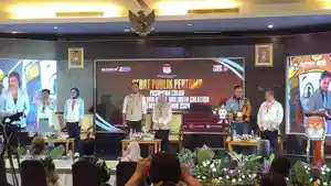Debat-Publik-Salatiga-Memanas-Paslon-Bahas-Visi-Besar-dan-Solusi-Tantangan-Kota.jpg