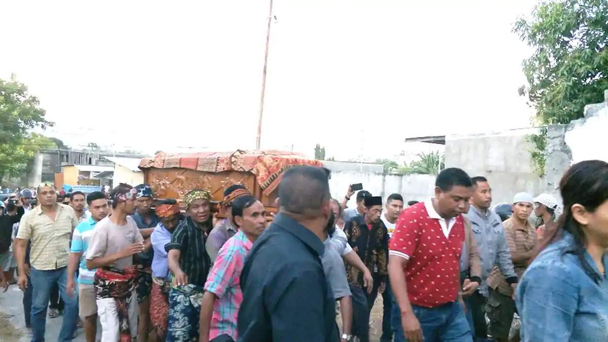 Ali Oemar Fadaq: Almahrum Umbu Yadar Adalah Figur Pemersatu