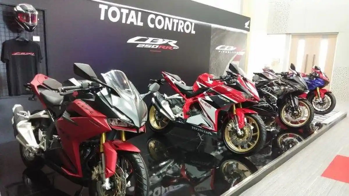 Spesifikasi Gahar Honda CBR250RR SP Quick Shifter Special Edition Garuda x Samurai, Cek Harganya