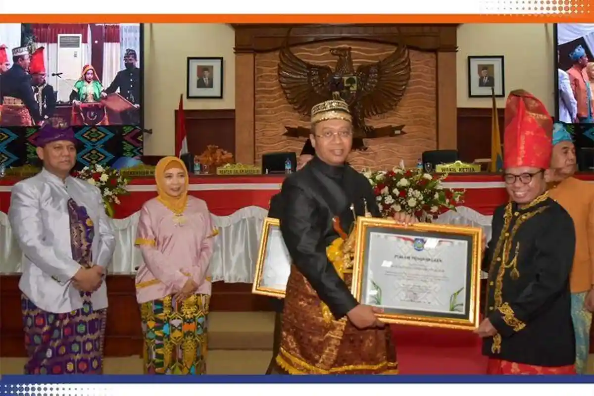 Rapat Paripurna Istimewa HUT ke-64 NTB, Gubernur Paparkan Keberhasilan Program Unggulan