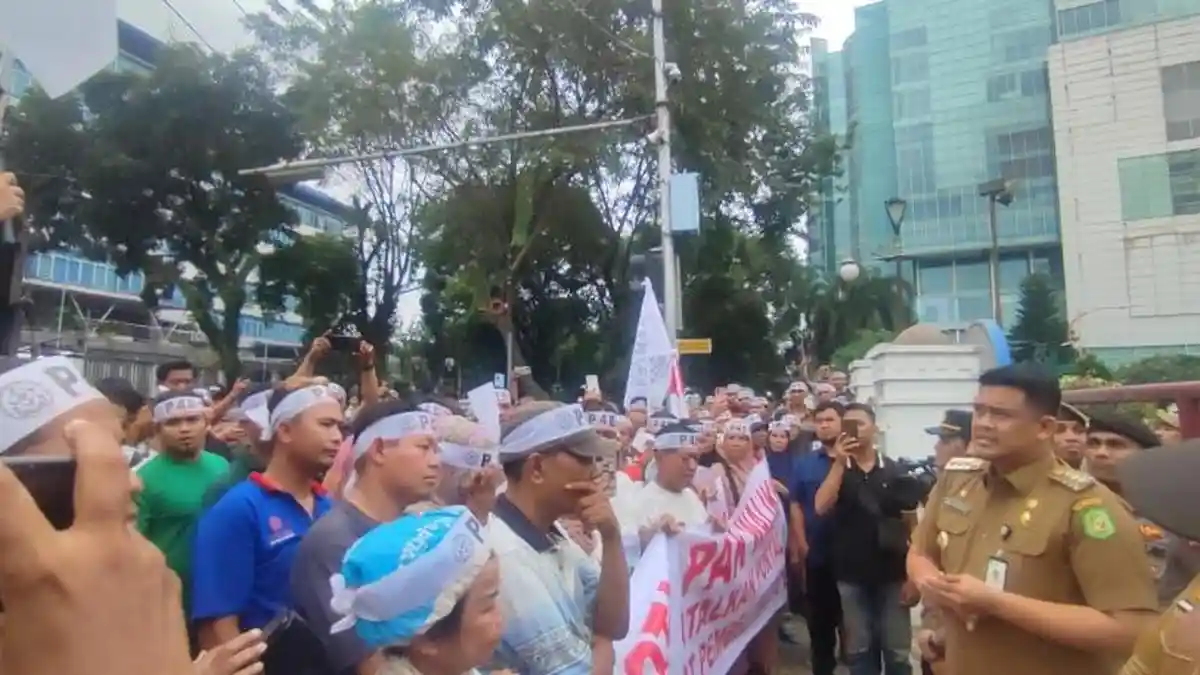 Komisi III DPRD Medan Soroti Tuntutan Pedagang Petisah yang Tolak Pemasangan Portal Parkir