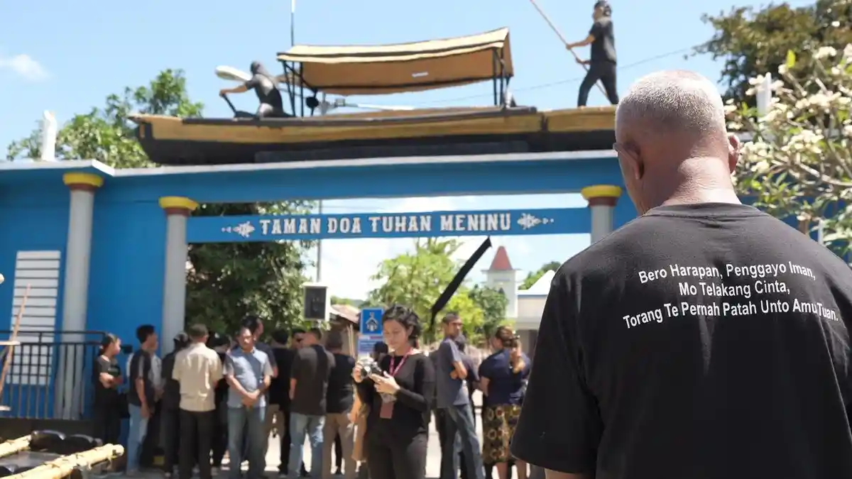 Perayaan Semana Santa di Larantuka Dihadiri Puluhan Ribu Wisatawan