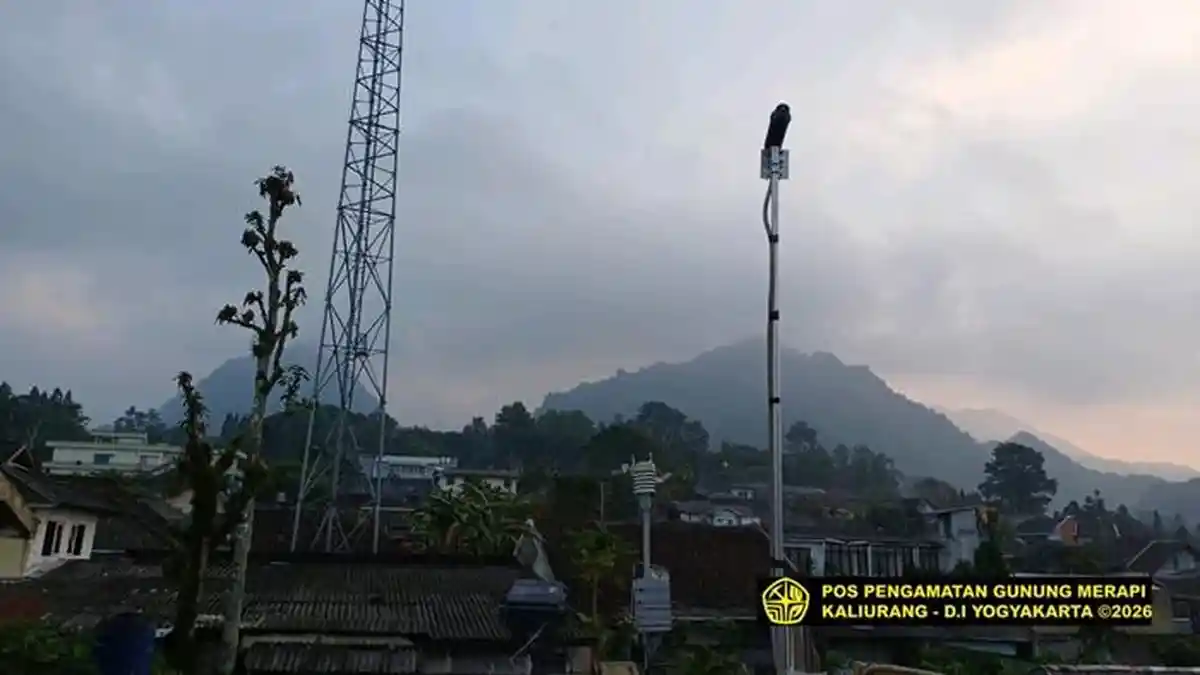 Aktivitas Gunung Merapi Rabu 6 Mei 2026 Pagi: Teramati 13 Kali Guguran Lava
