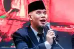 ahmad-dhani-dalam-jumpa-pers-di-kawasan-thamrin-jakarta-pusat.jpg
