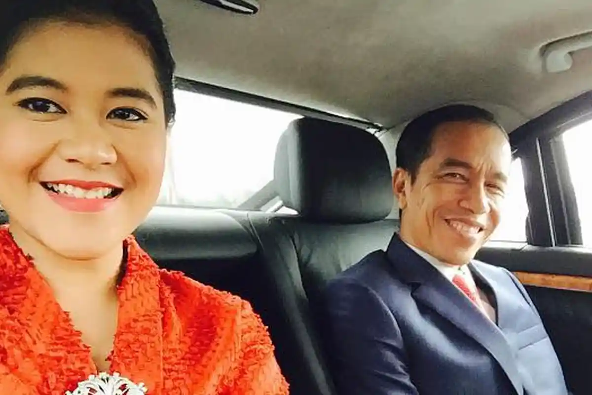 So sweet, Begini Tampilan Prewedding Kahiyang Ayu Bersama Sang Calon Suami