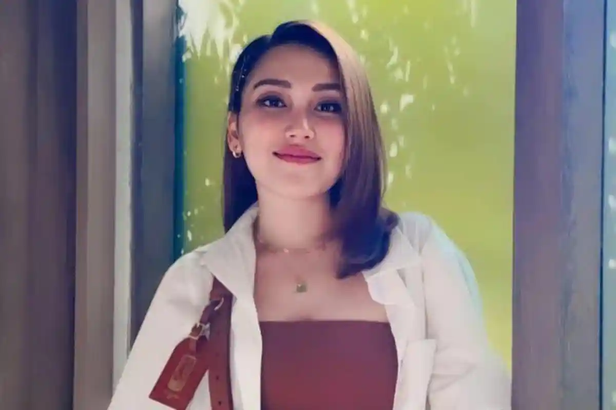 Terancam Dibui, Ayu Ting Ting Masih Pontang-panting Kerja, Dandanan Buat Keluarga Syok: Malu Gak Sih