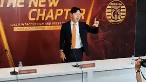 THE-JAKMANIA-KHAWATIR-Shin-tae-yong.jpg