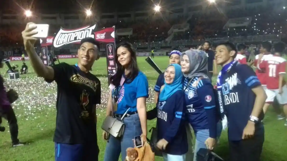 Hanif Tak Persoalkan Menjadi Stopper untuk Arema FC, Dia Malah Berjanji ...