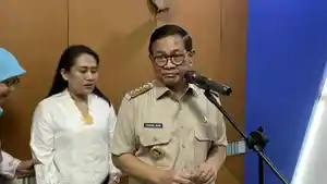 Pramono-Anung-mendukung-Dedi-Mulyadi-meminta-warga-Jakarta.jpg
